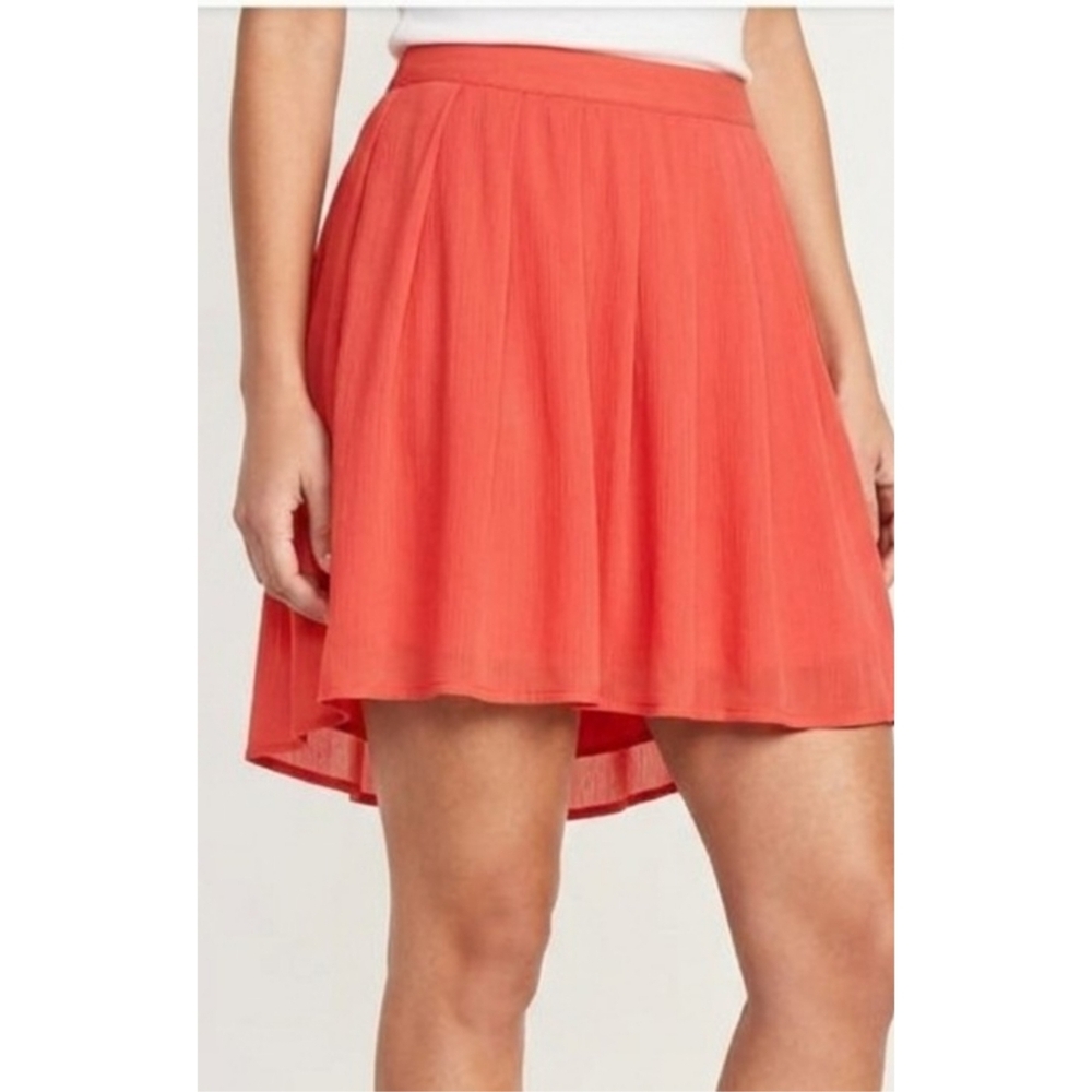 Old Navy Pleated Mini Skirt Fan The Flames Size M